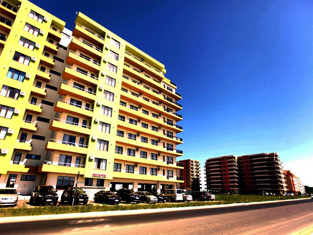 Gh Summerland Mamaia Exterior photo